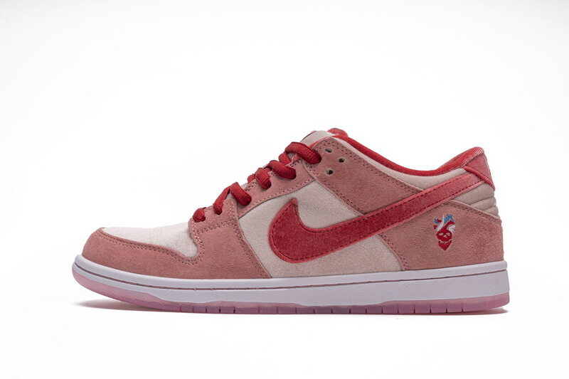 Nike SB Dunk Low StrangeLove Skateboards CT2552-800
