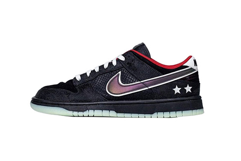 Nike Dunk Low LPL League of Legends DO2327-011