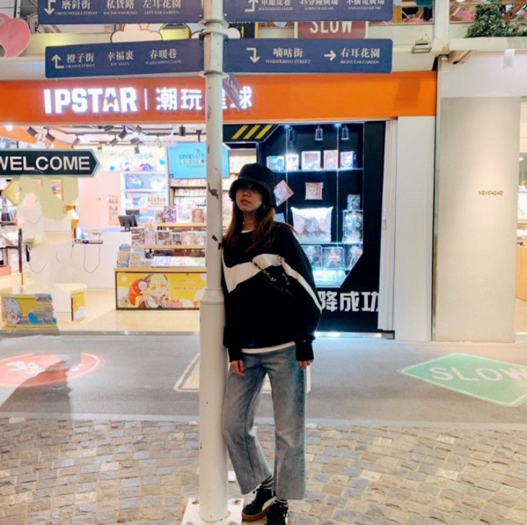 Nike  big hook patchwork round neck sweatshirt Hoodie