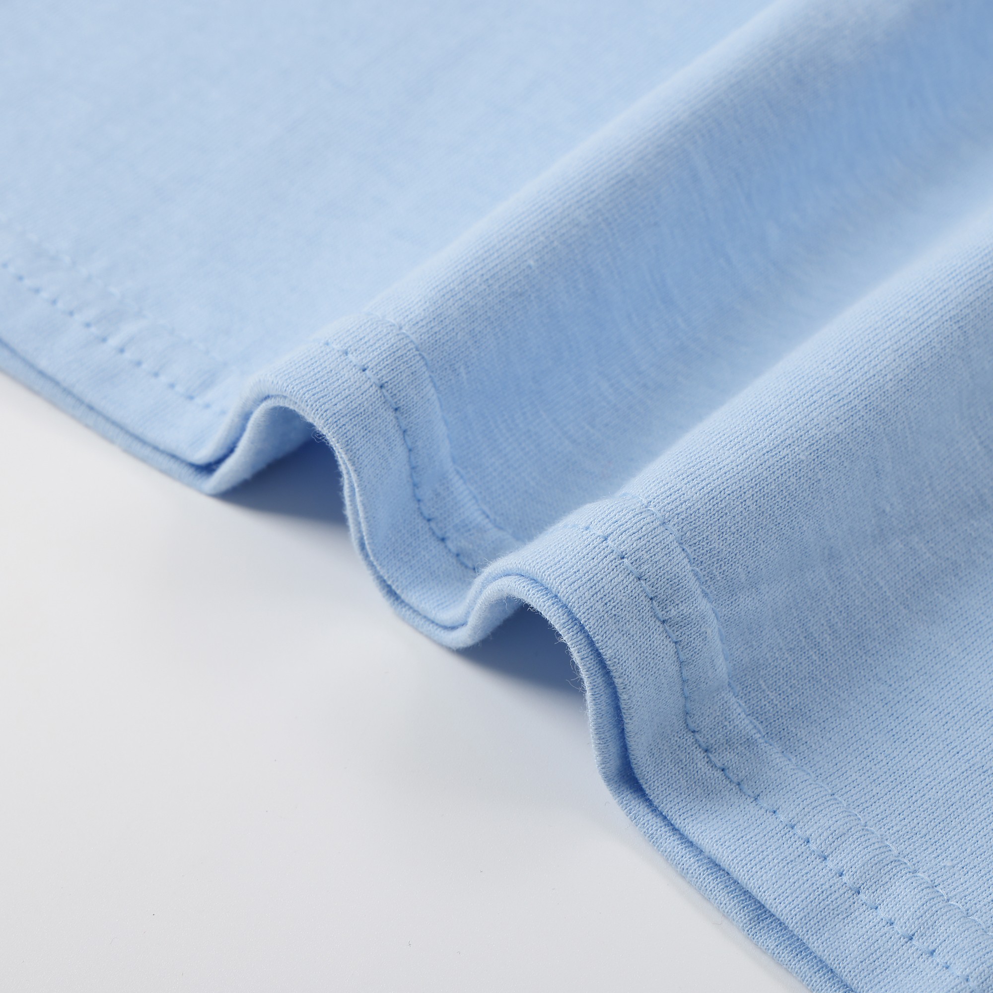 N0ah New  cross front and back LOGO short sleeves