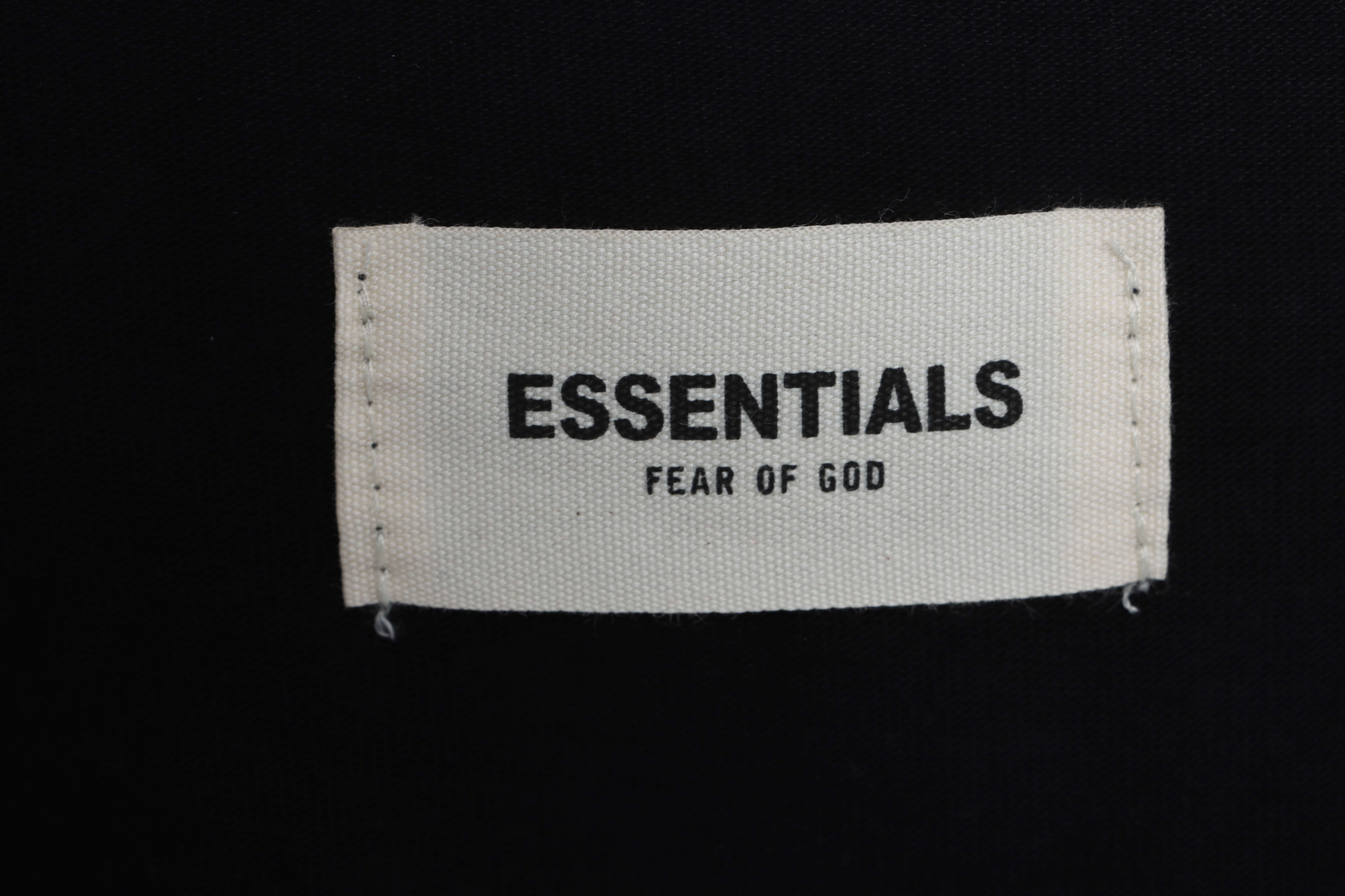 Fear of god  Essentials back five-pointed star print short-sleeved T-shirt