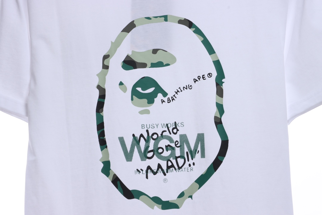 BAPE chest graffiti letters short sleeves