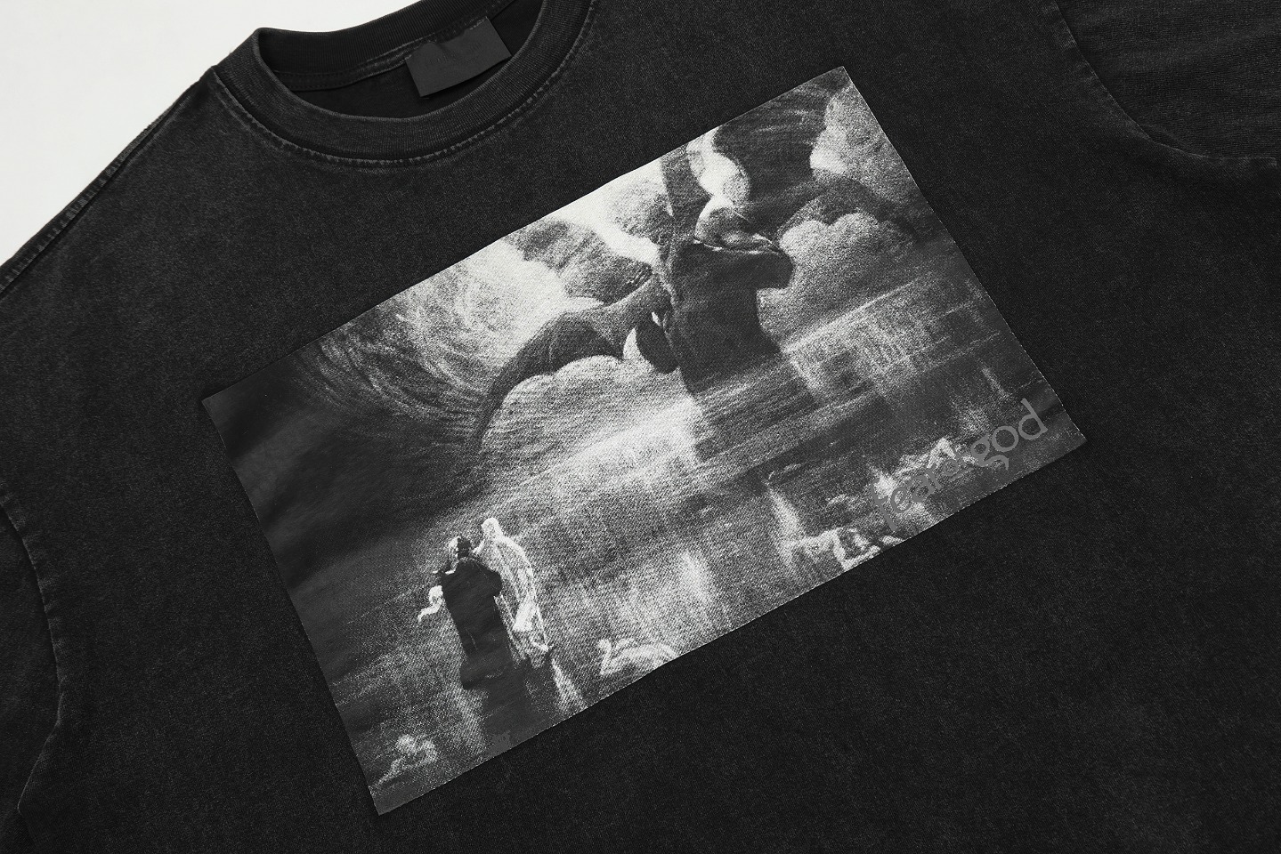 Fear Of God / Essentials vintage style giant angel seductive printing short sleeves