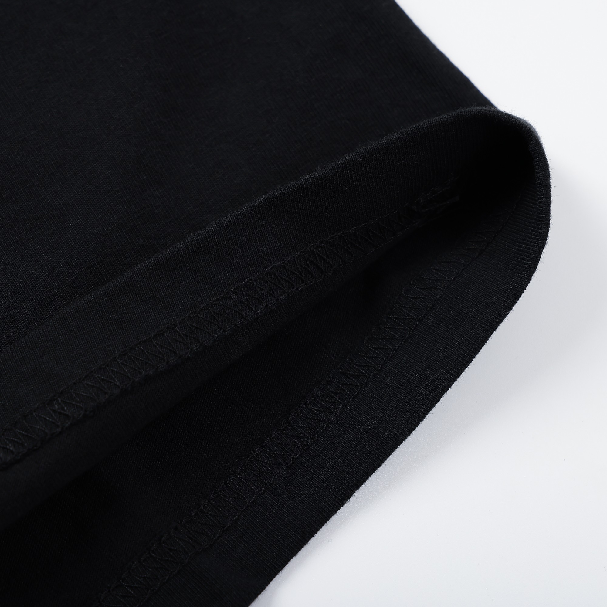 N0ah New  cross front and back LOGO short sleeves