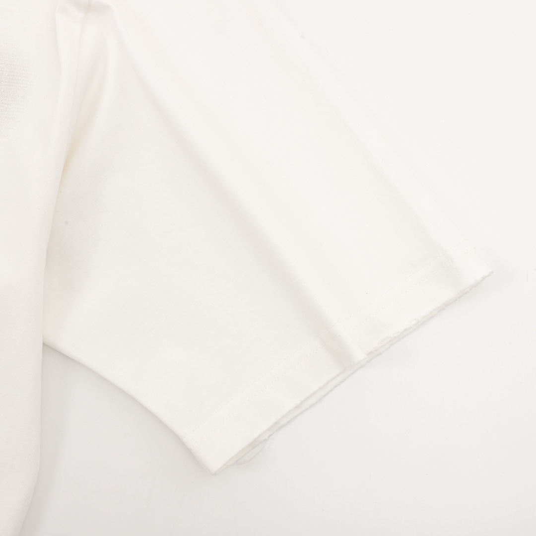 Balancig* Chest letter print T-shirt