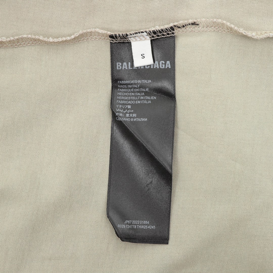 Balancig* Chest letter print T-shirt