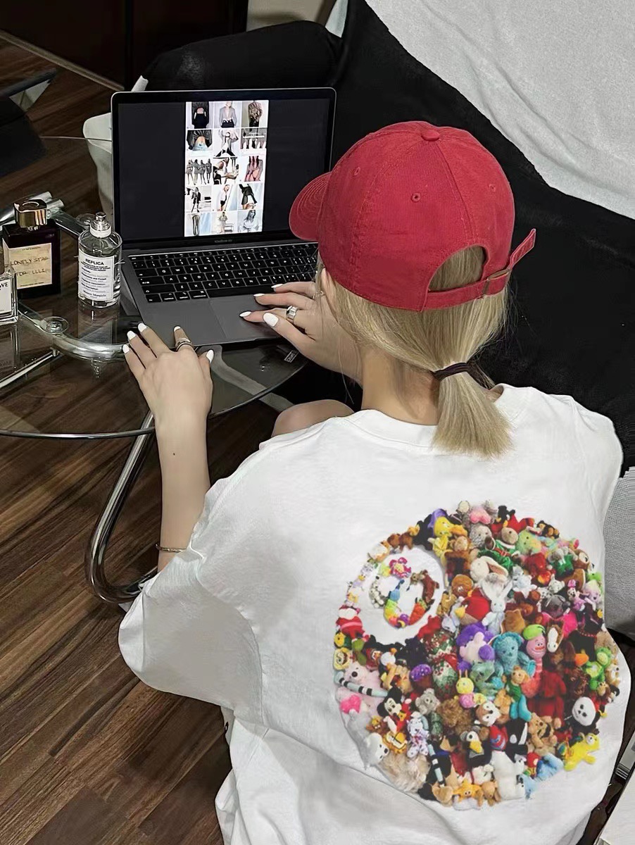 Stussy Colored Graffiti Doll Short Sleeve T-Shirt