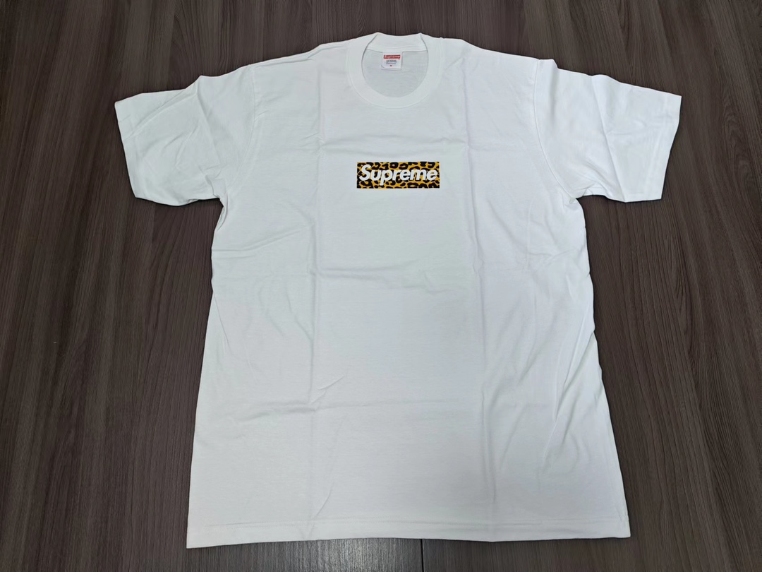 Suprem3 Shanghai Box Logo Tee (Pre-Order)
