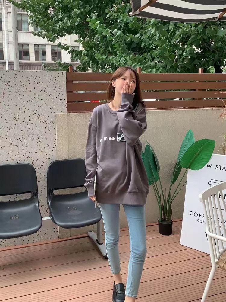 W3LL mirror image silicone letter  hoodie