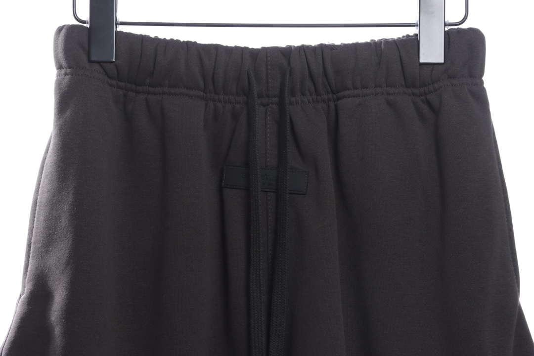 FOG  Eighth Season Flocked Print Letter Shorts