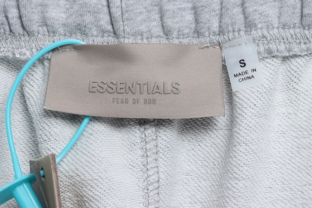 FOG  Eighth Season Flocked Print Letter Shorts