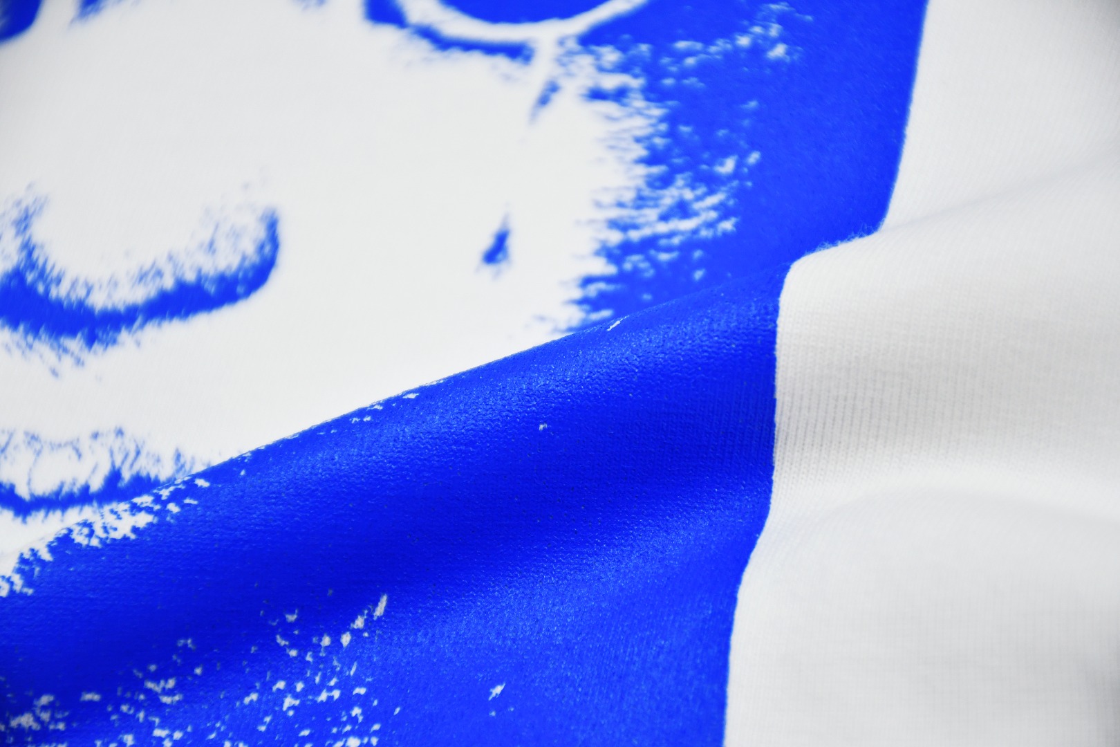 Suprem3 Margaret Keane Teardrop Tee 'White'