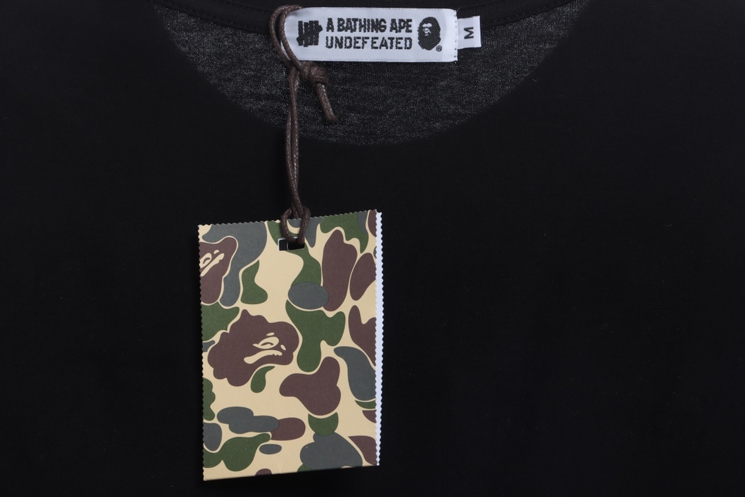 BAPE co-signed UDF camouflage five-bar short sleeves