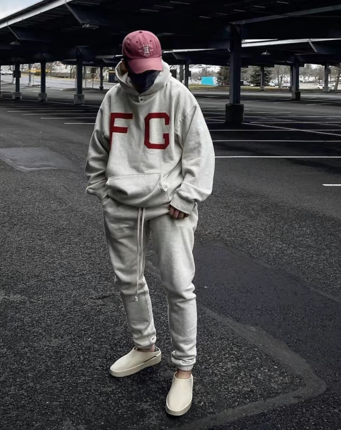 FOG large LOGO red flocked hoodie