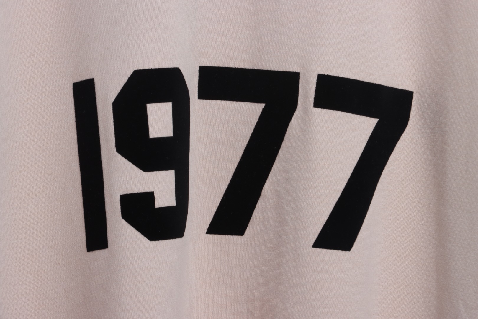 Fear of god  1977 flocking print long-sleeved T