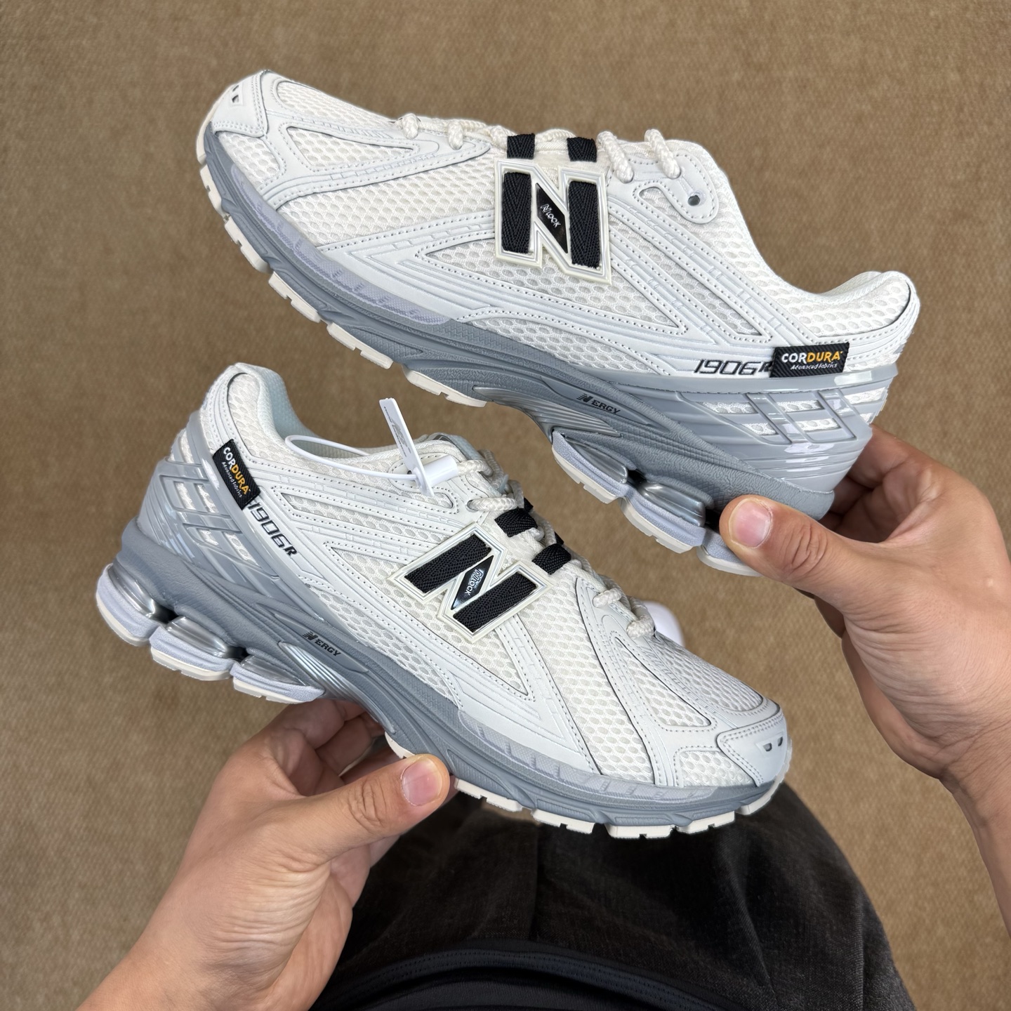 New Balance U1906ROC