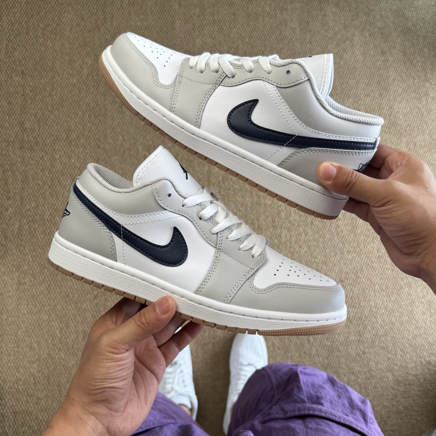 Jordan 1 Low Midnight Navy Neutral Grey 2025  553558-146