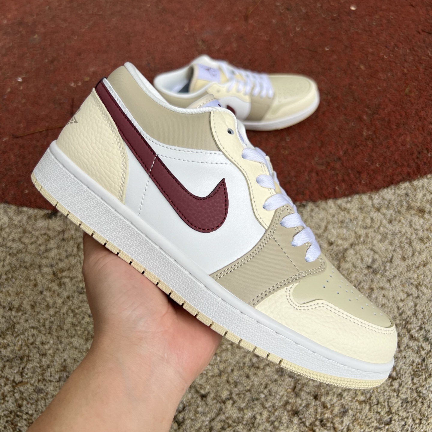 Jordan 1 Low SE Desert Khaki Red Sepia HV6530-100