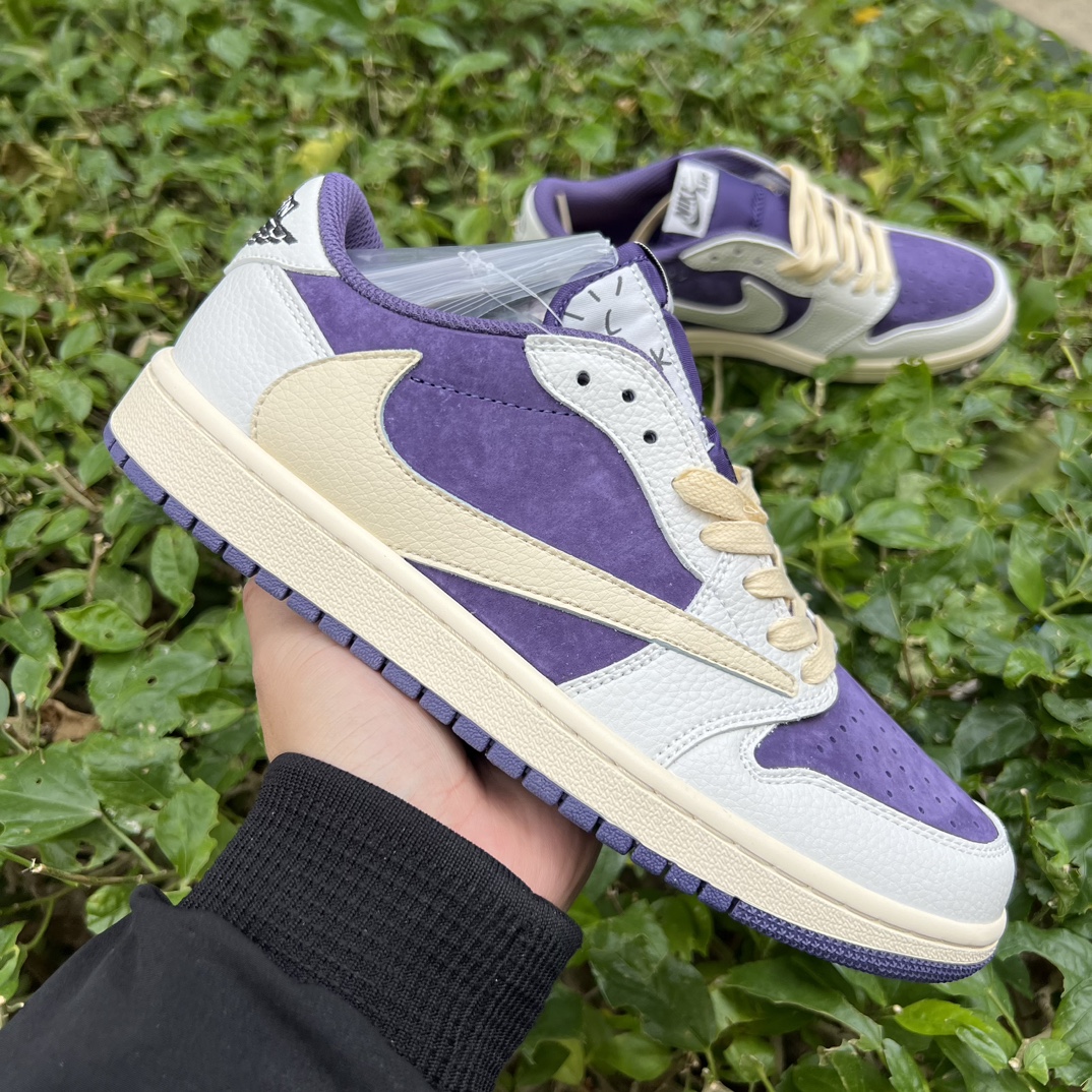 Travis Scott x Air Jordan 1 Low CQ4277-117