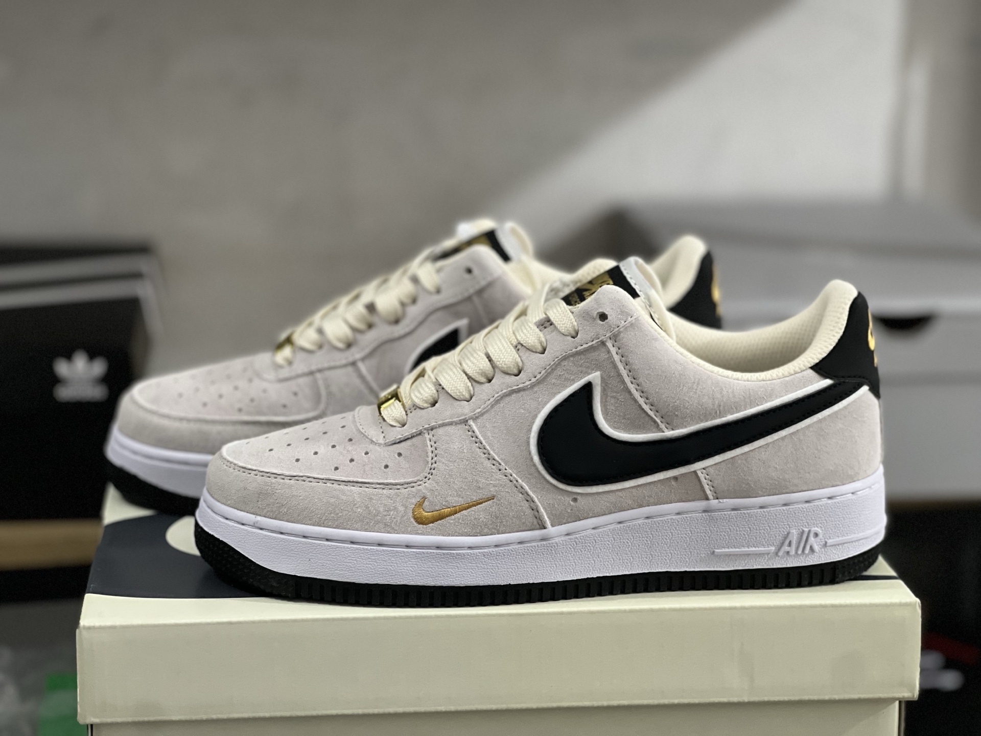 Air Force 1 DQ6628211