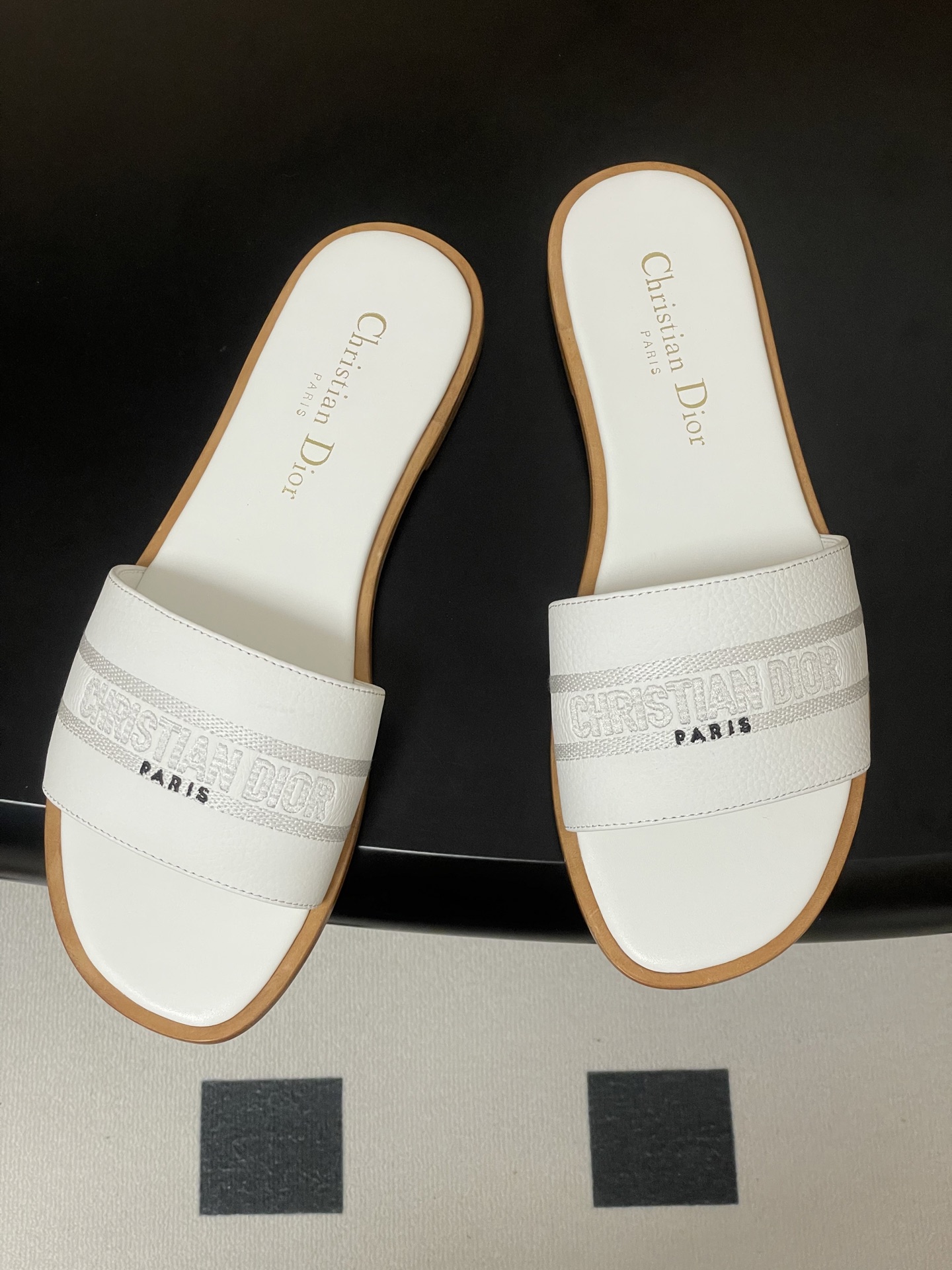 Dior women slides