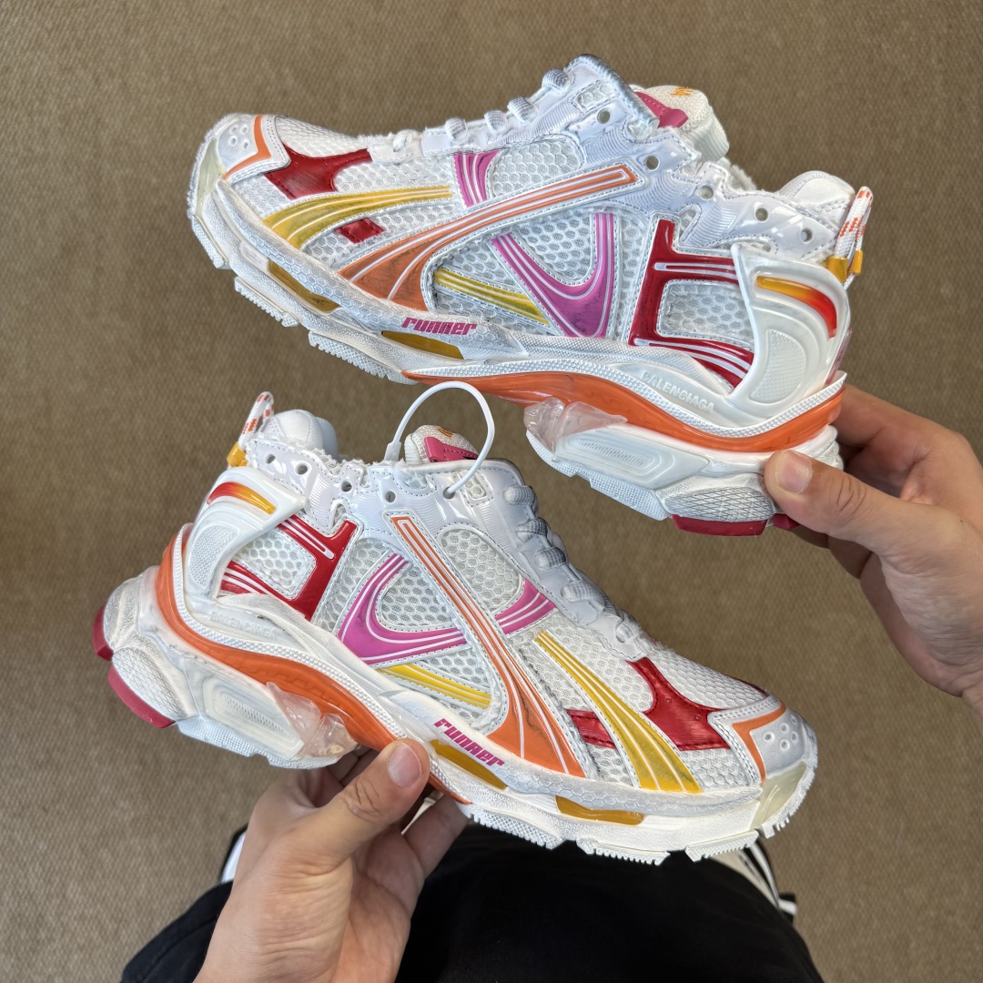 Balenciaga Runner Sneaker