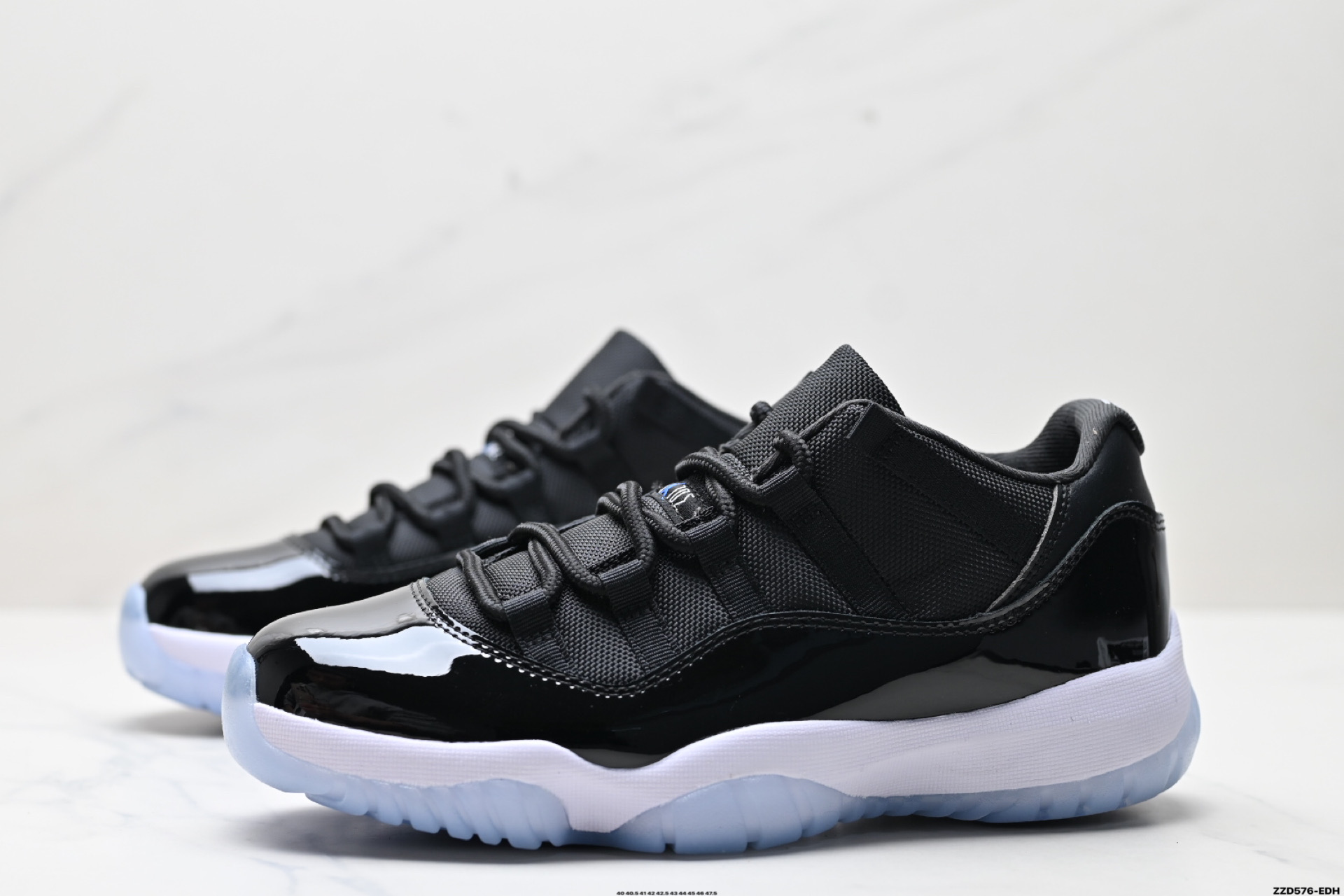 Jordan 11 Retro Low Space Jam FV5104-004