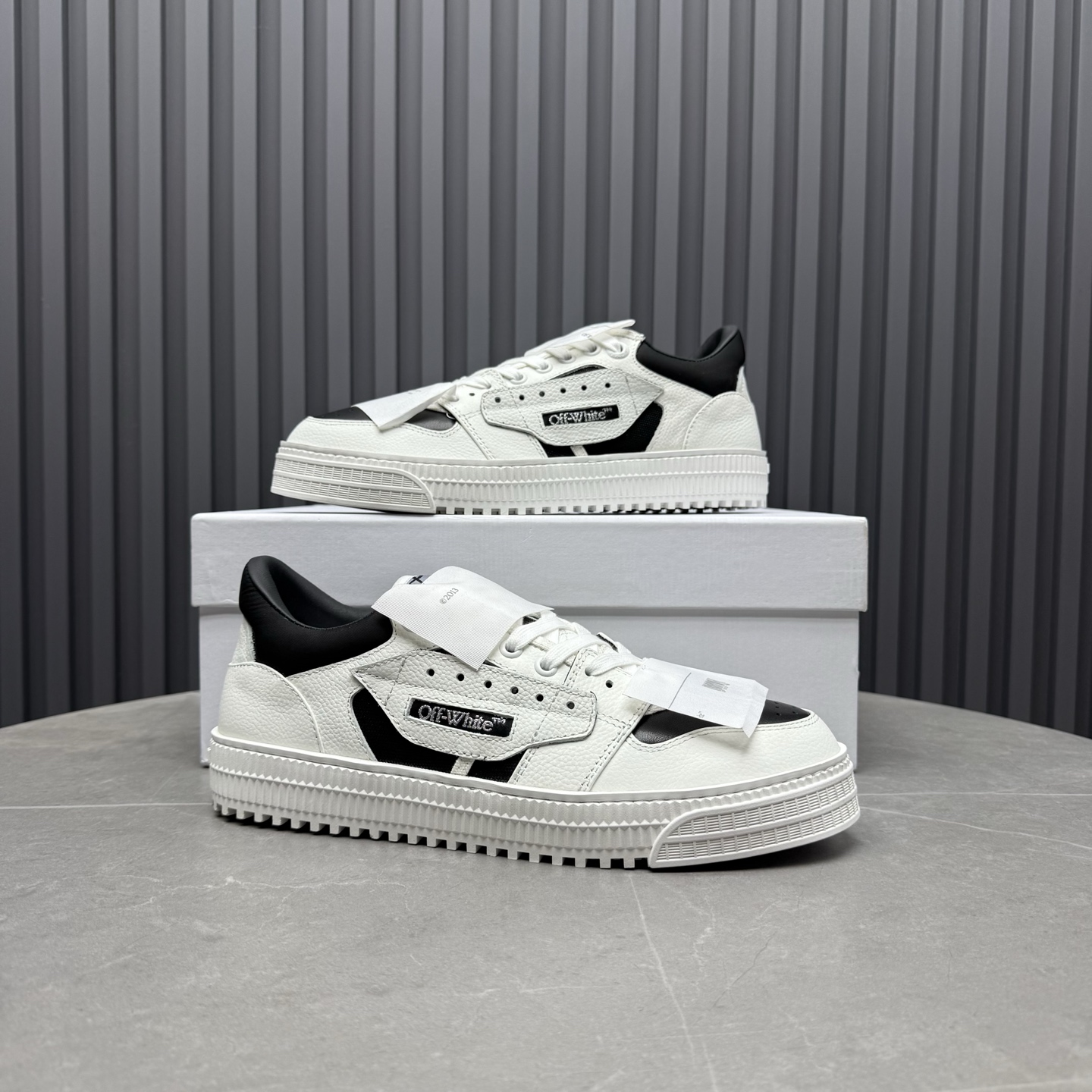 Off-White 3.0 off court sneakers
