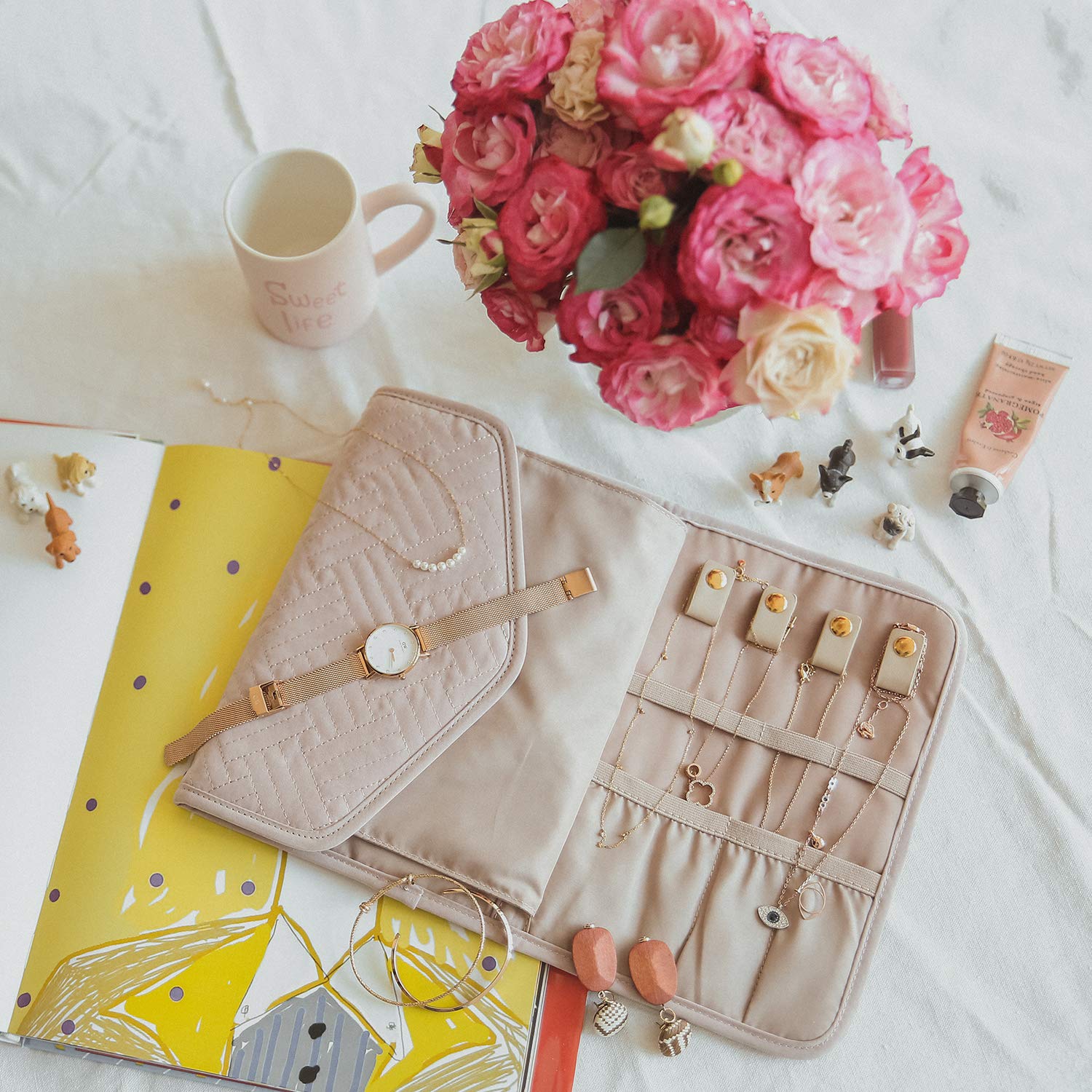 BAGSMART Travel Jewelry Organizer Storage Roll Foldable Jewelry Case Bag for Earrings, Journey-Rings, Necklaces, Bracelets, Brooches, Medium Size, Teal