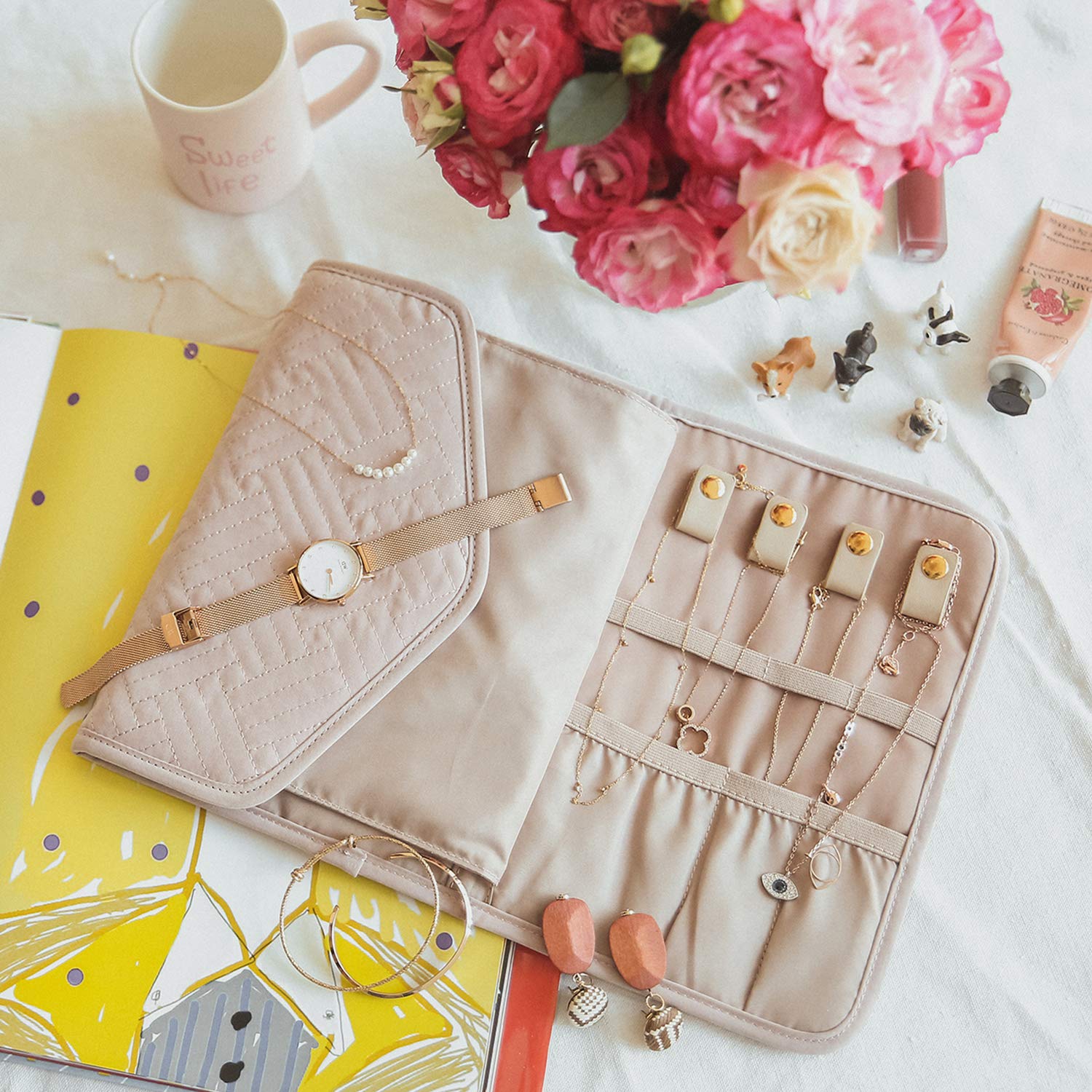 BAGSMART Travel Jewelry Organizer Storage Roll Foldable Jewelry Case Bag for Earrings, Journey-Rings, Necklaces, Bracelets, Brooches, Medium Size, Soft Pink