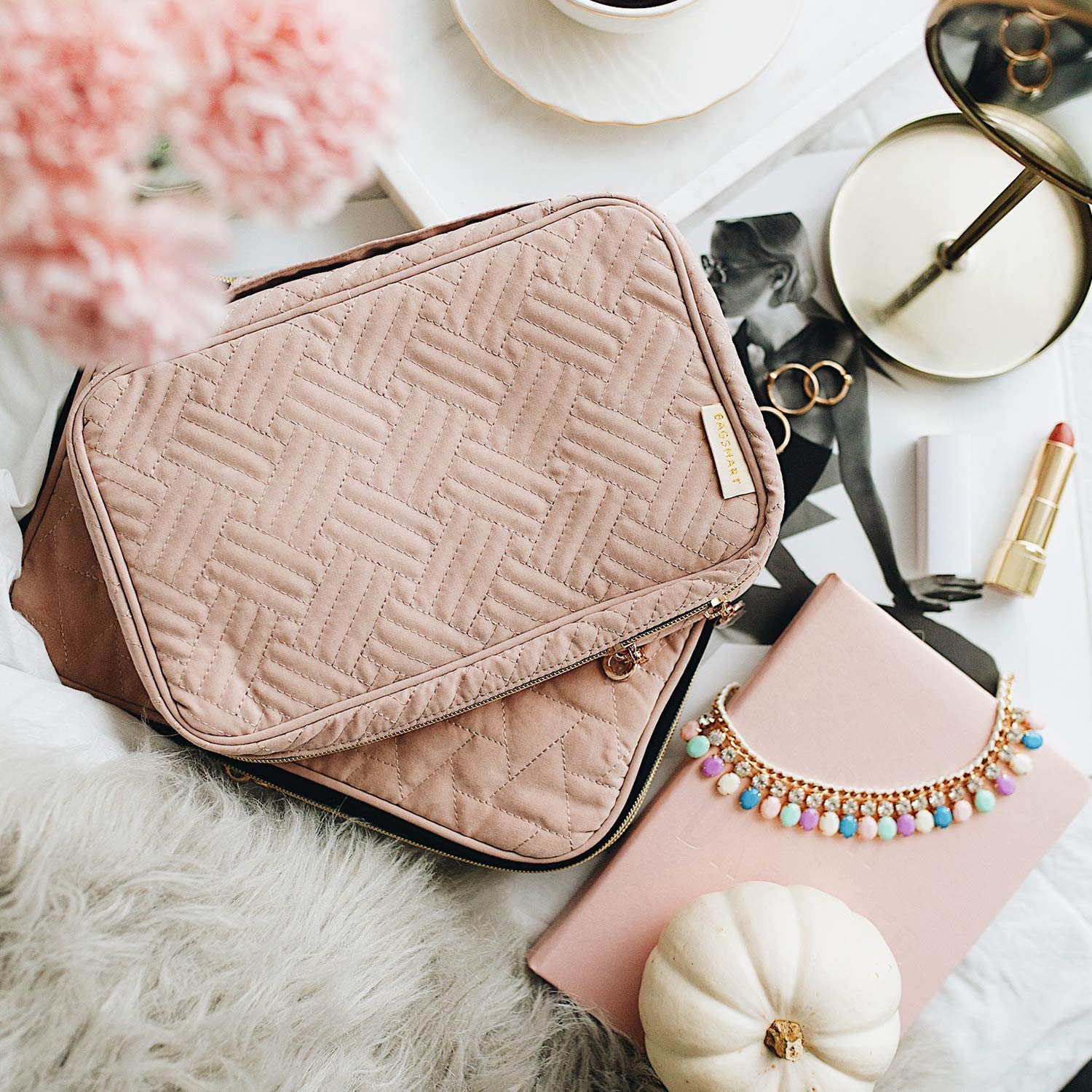 BAGSMART Jewelry Organizer Case Box Travel Jewelry Storage Bag for Earrings, Journey-Rings, Necklaces, Bracelets, Brooches, Medium Size, Soft Pink