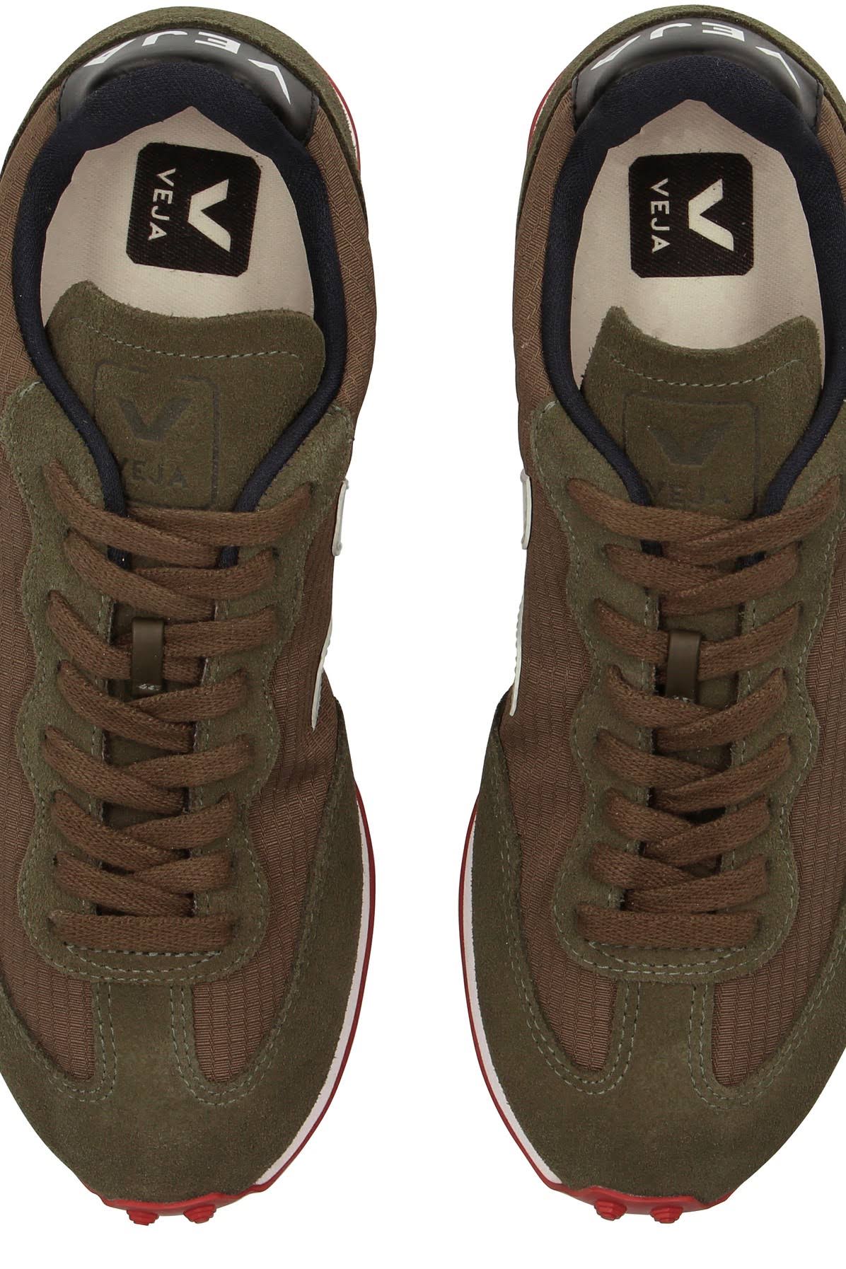 Veja  Rio Branco Sneakers Women  Green