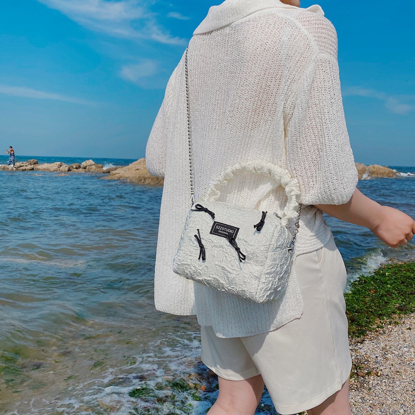 Stylish Leisure Chain Oneshoulder Messenger Bag