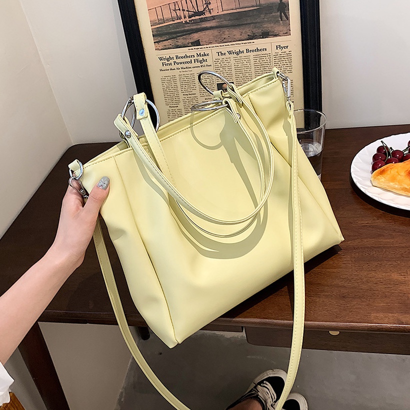 Simple Solid Color Largecapacity Shoulder Messenger Bag