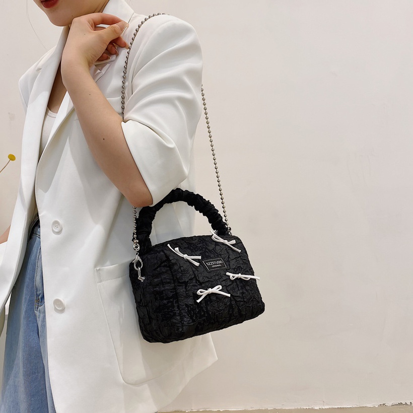 Stylish Leisure Chain Oneshoulder Messenger Bag