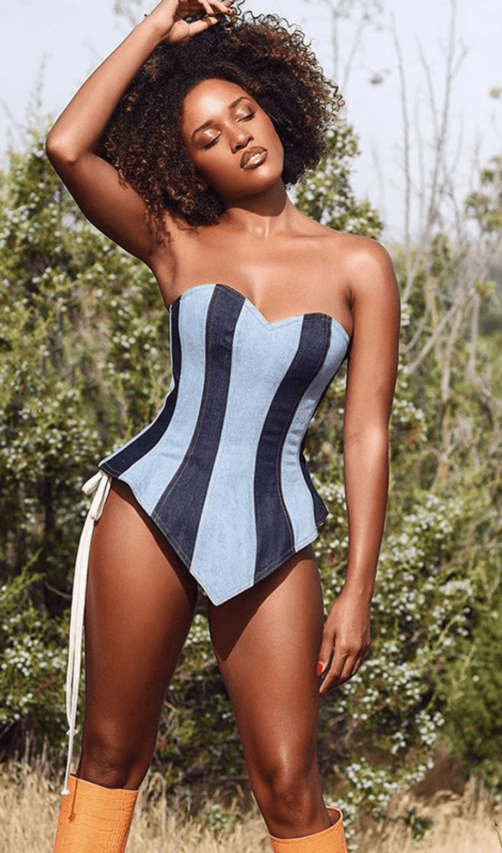 Tie denim wrap chest.