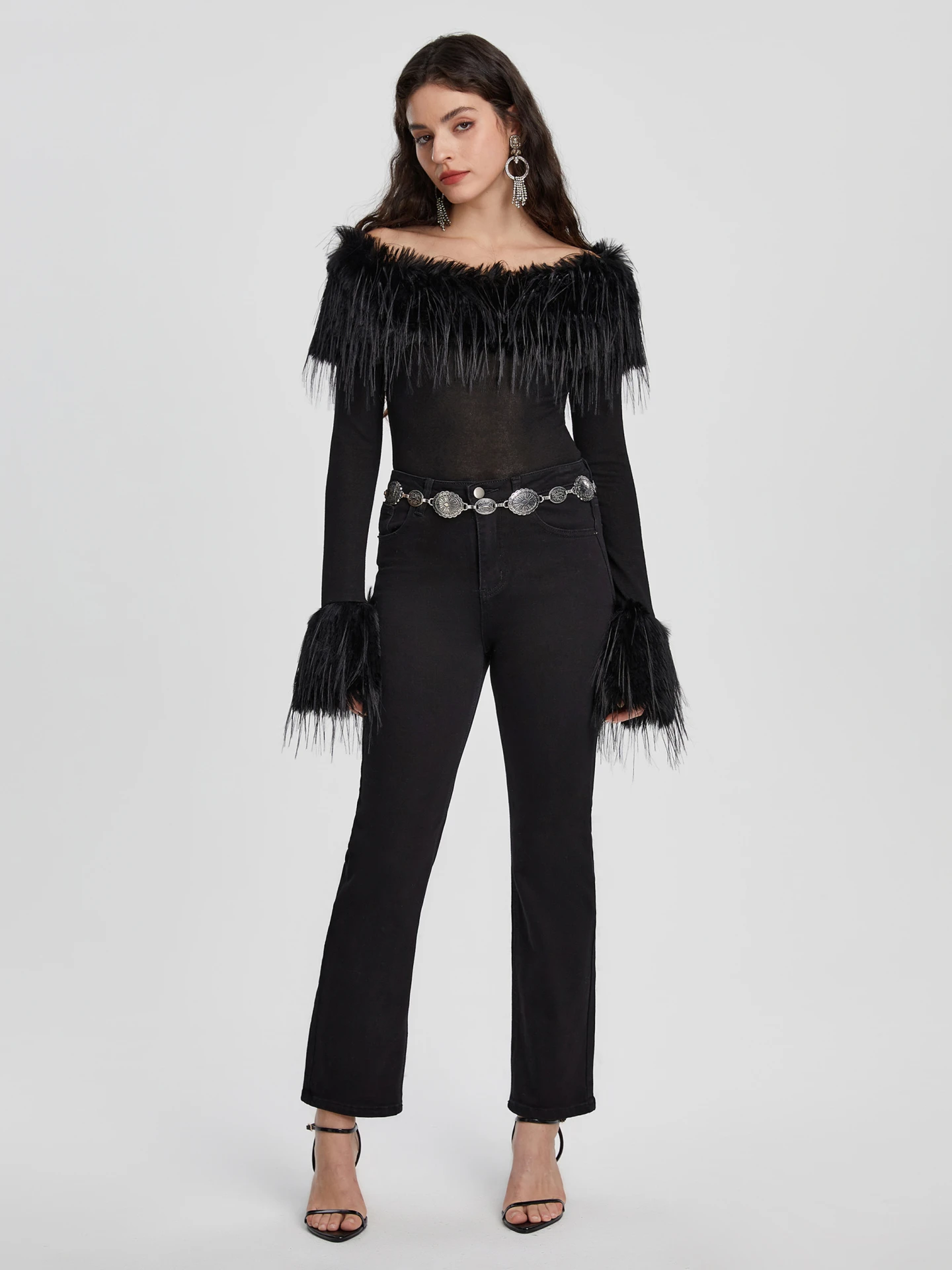 Sheer Pullover T-Shirt in Black