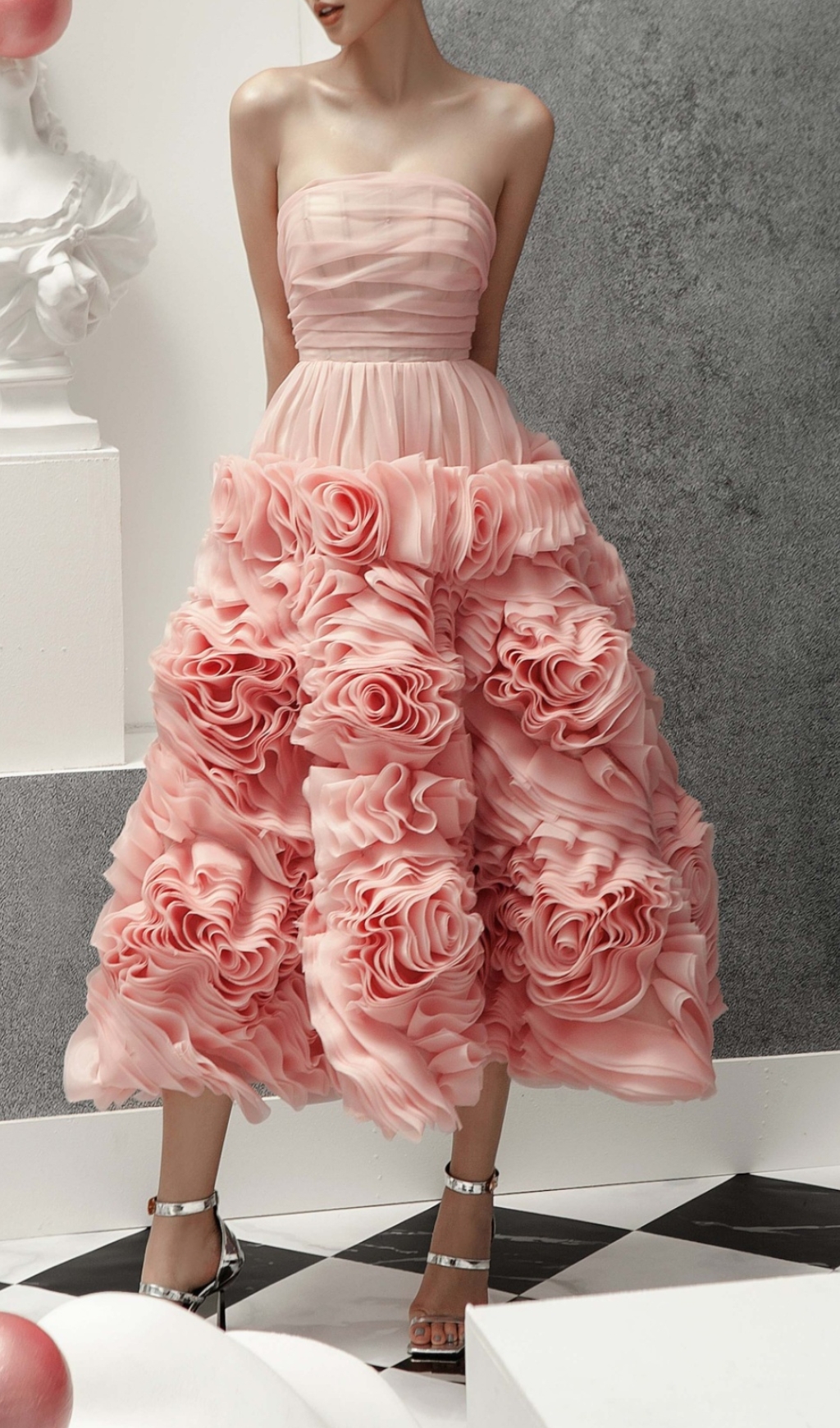 STRAPLESS 3D FLOWER MAXI DRESS IN PINK