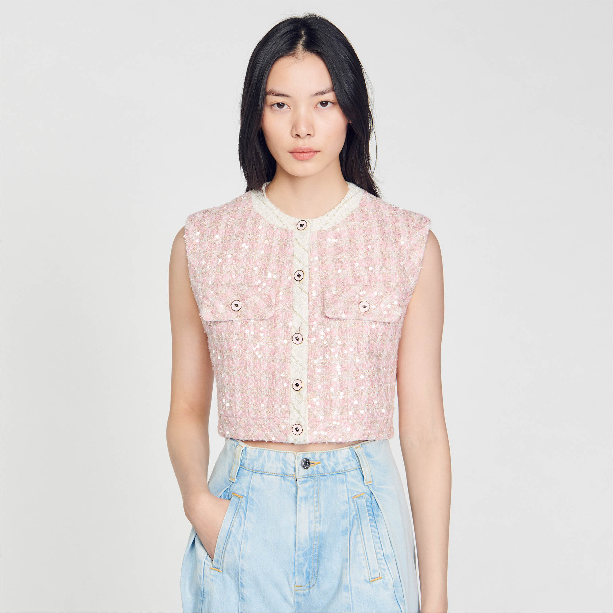 Sleeveless tweed jacket