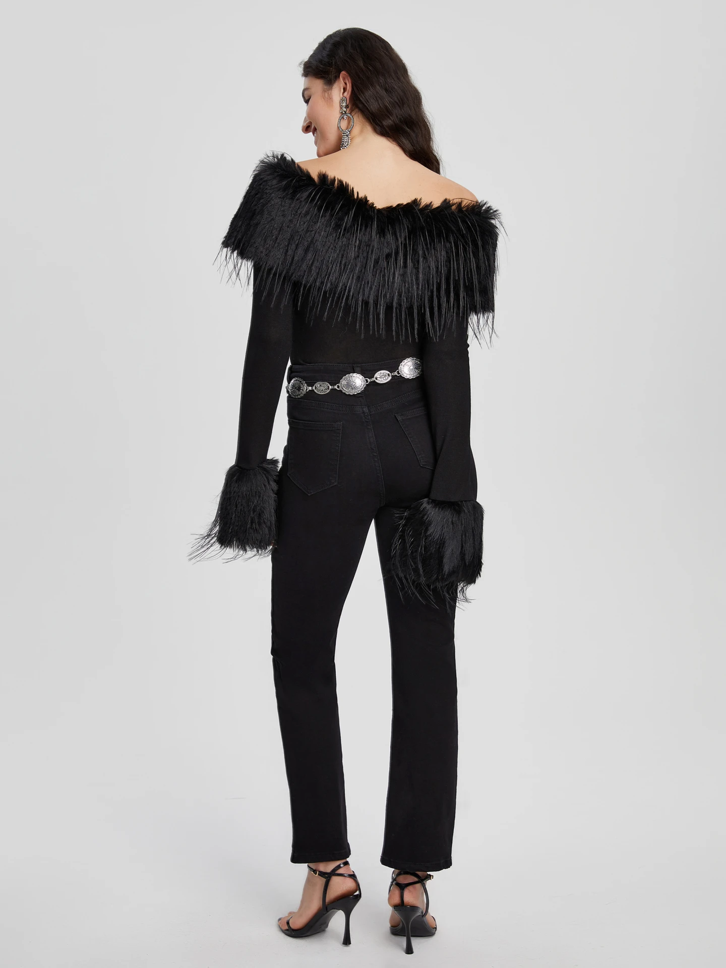 Sheer Pullover T-Shirt in Black