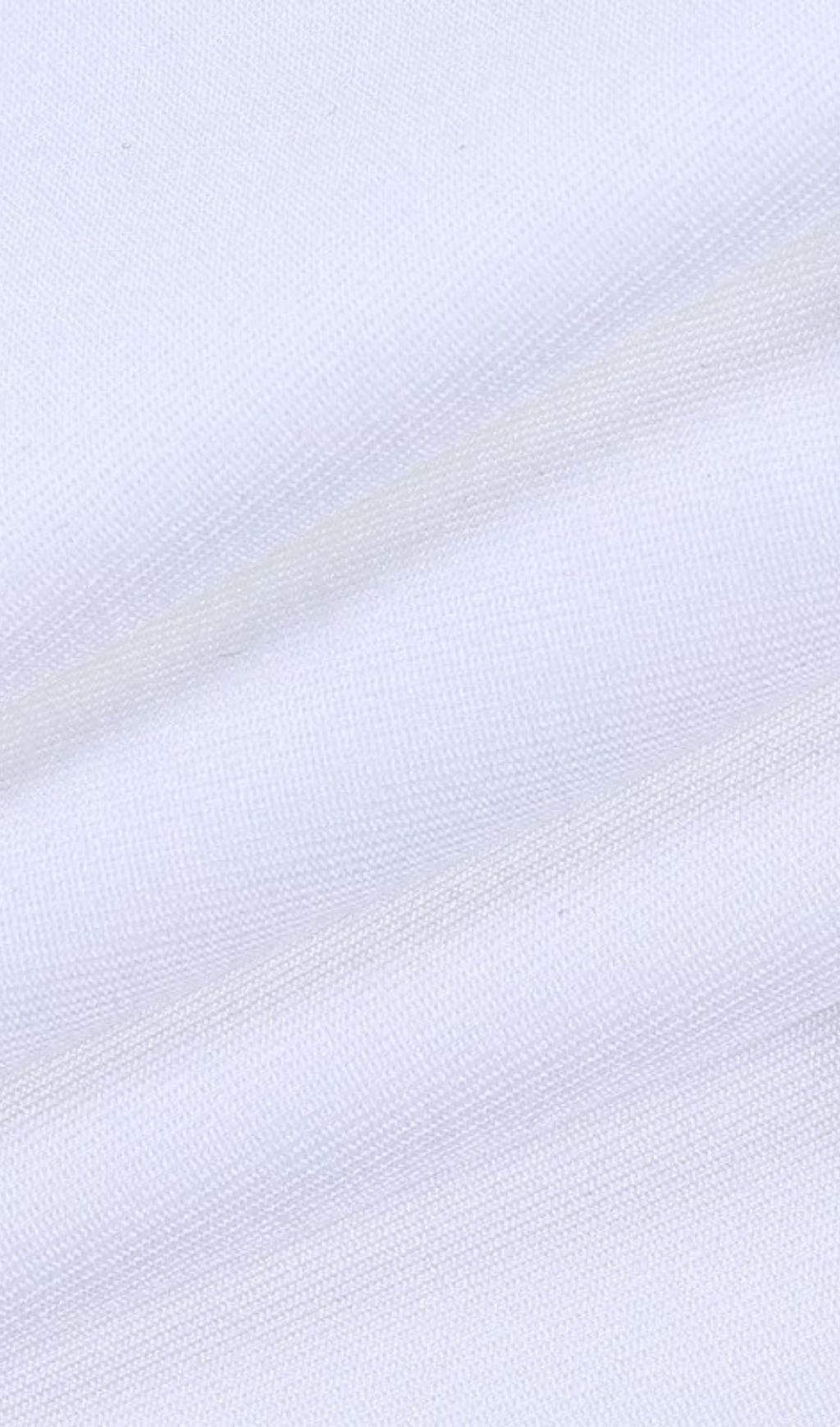 Belted waistcoat on the back.