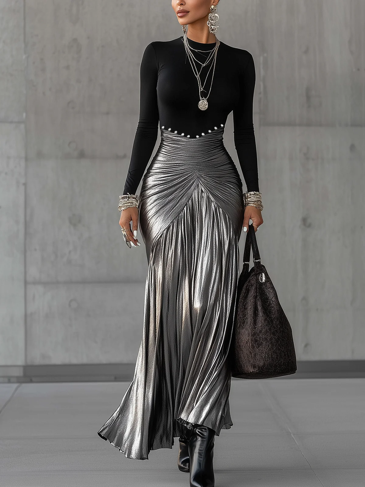 Black Round Neck Metallic Silver Pleated Maxi Dress