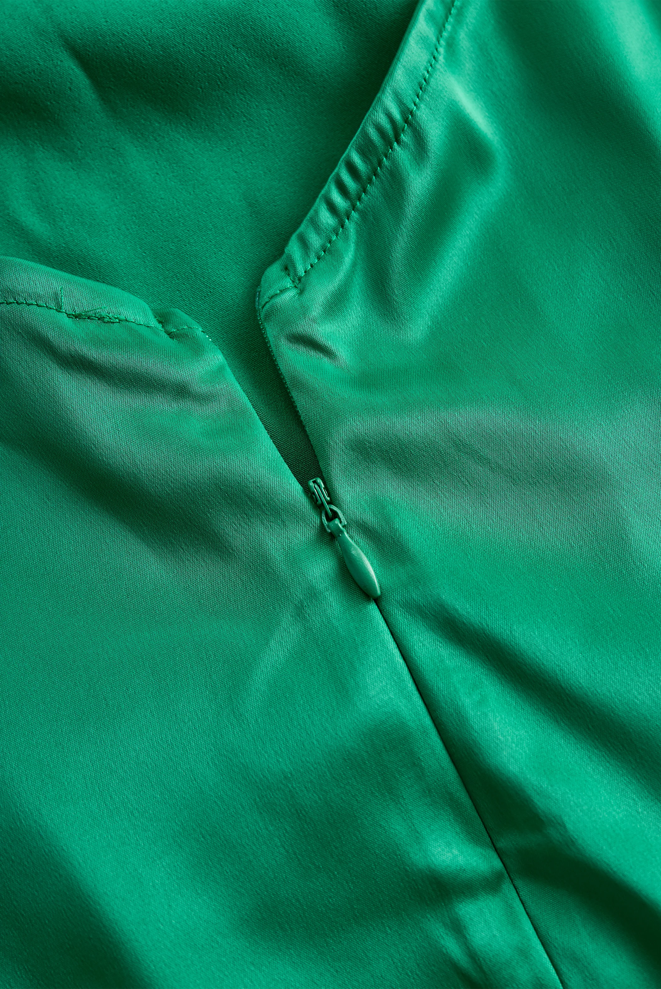 Fashionable and Draped Halterneck Satin Mini Dress