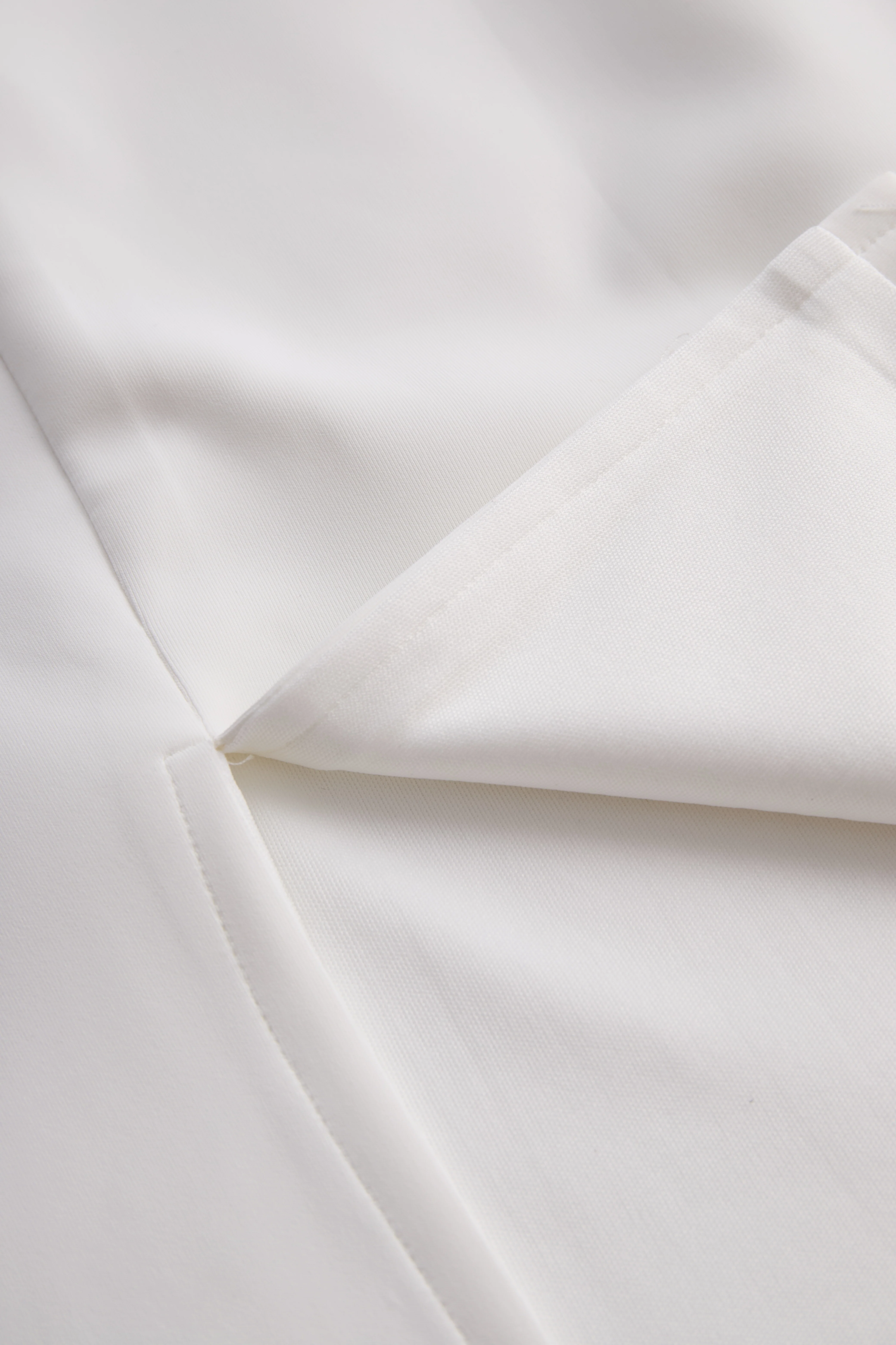 Elegant Minimalist style Sleeveless Sheath Dress