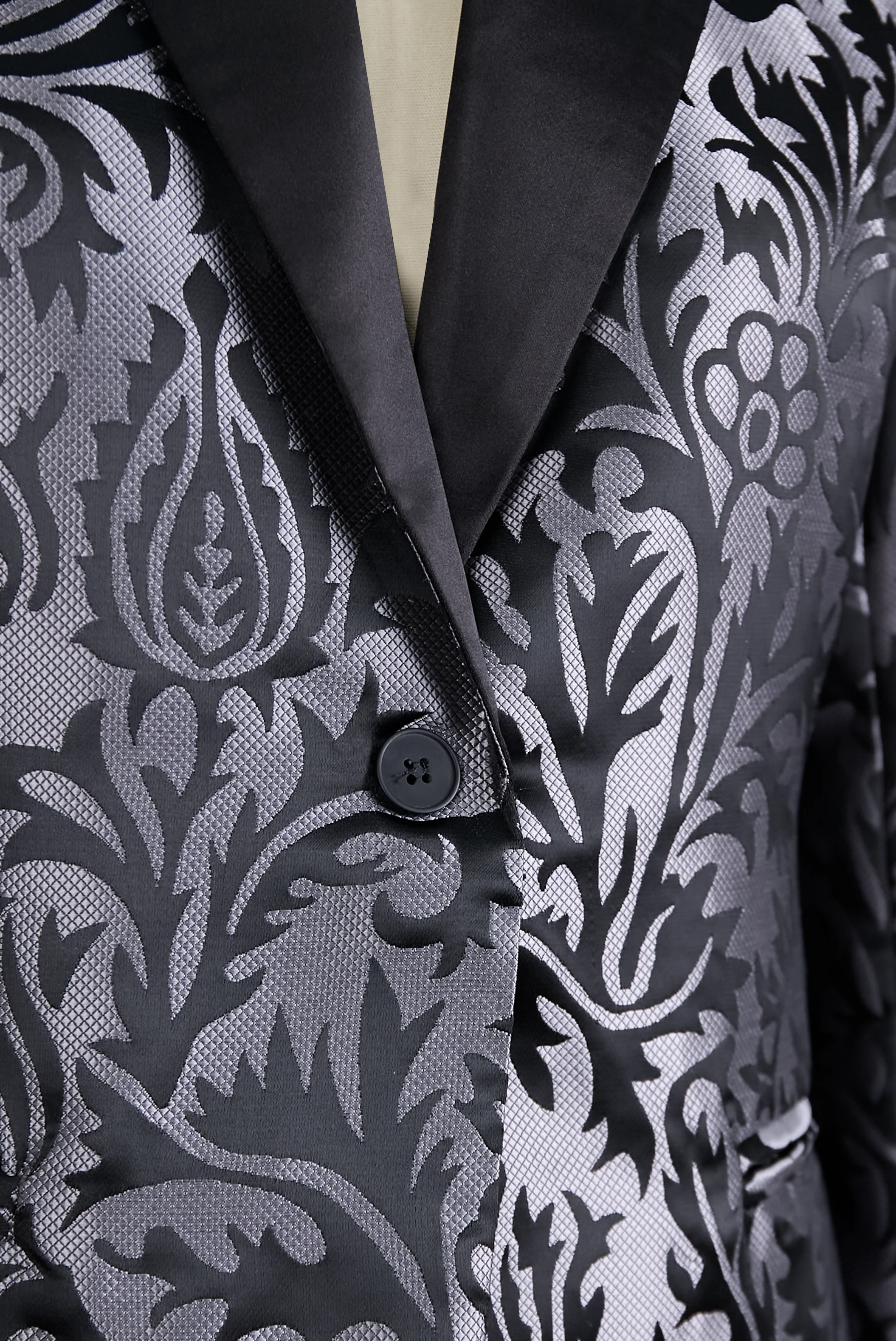 Luxury Black and Silver Floral Jacquard Blazer