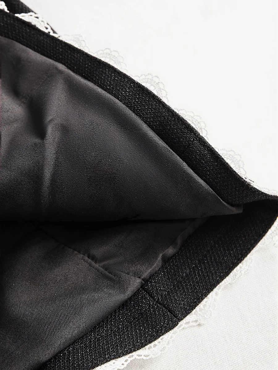 Elegant Pearl Button Blazer With Contrast Lace Trim