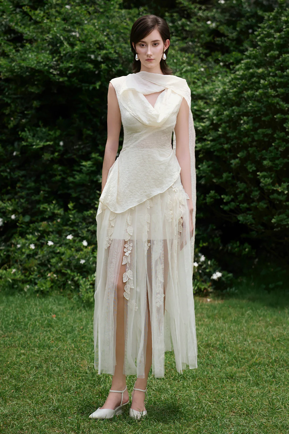 Dewlight Asymmetric Jacquard Top