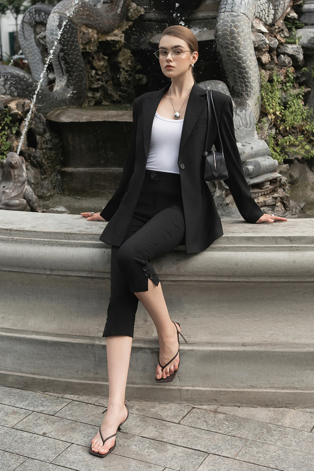 Liiz Straight Button Twill Below The Knee Pants