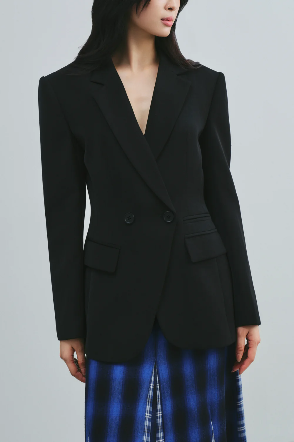 Sylvia V-Neck Crepe Blazer