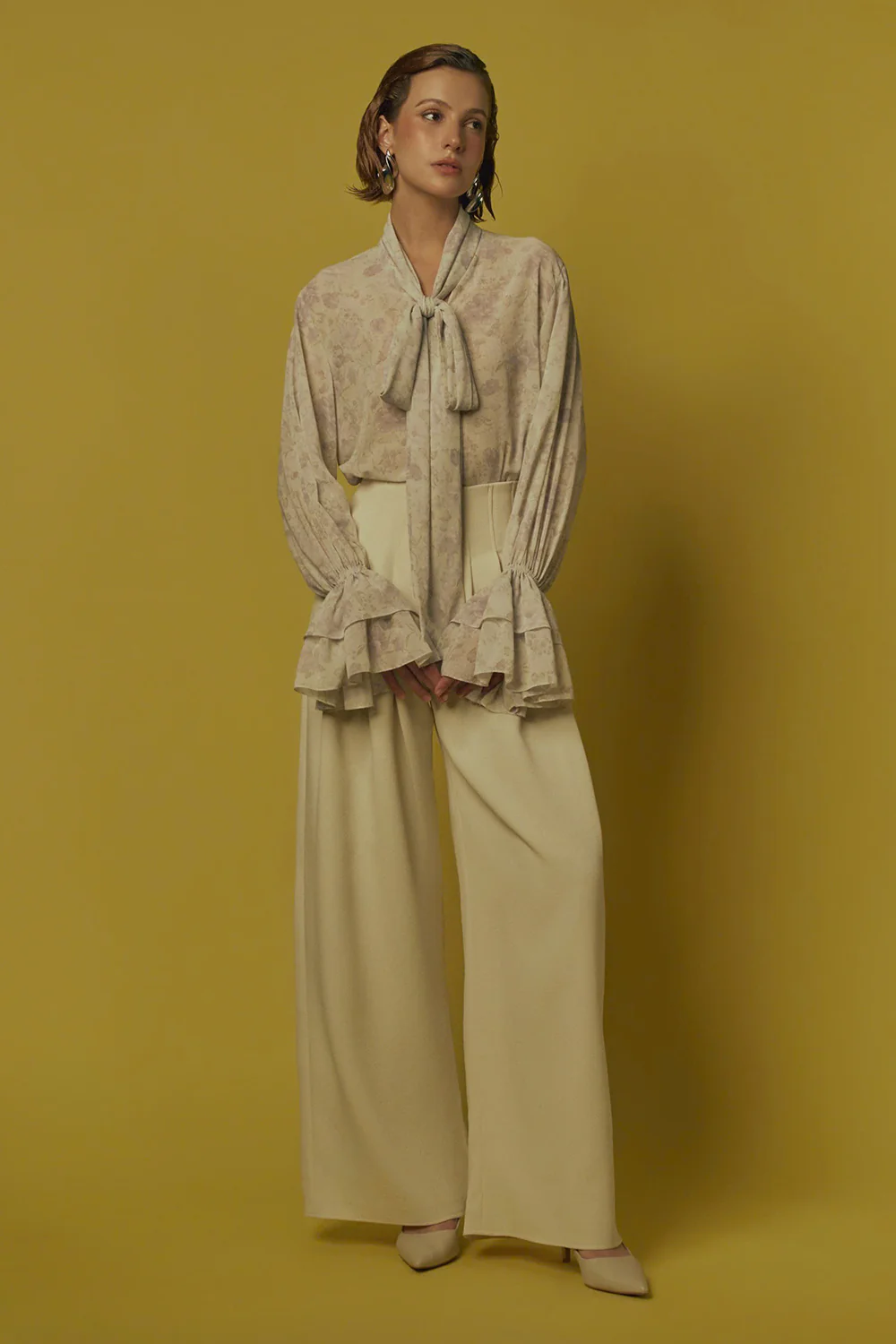 Petal Straight Poet Sleeved Polyester Blouse